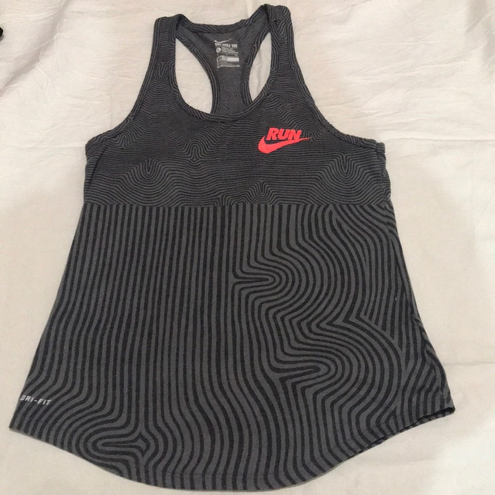 Dry-fit tank